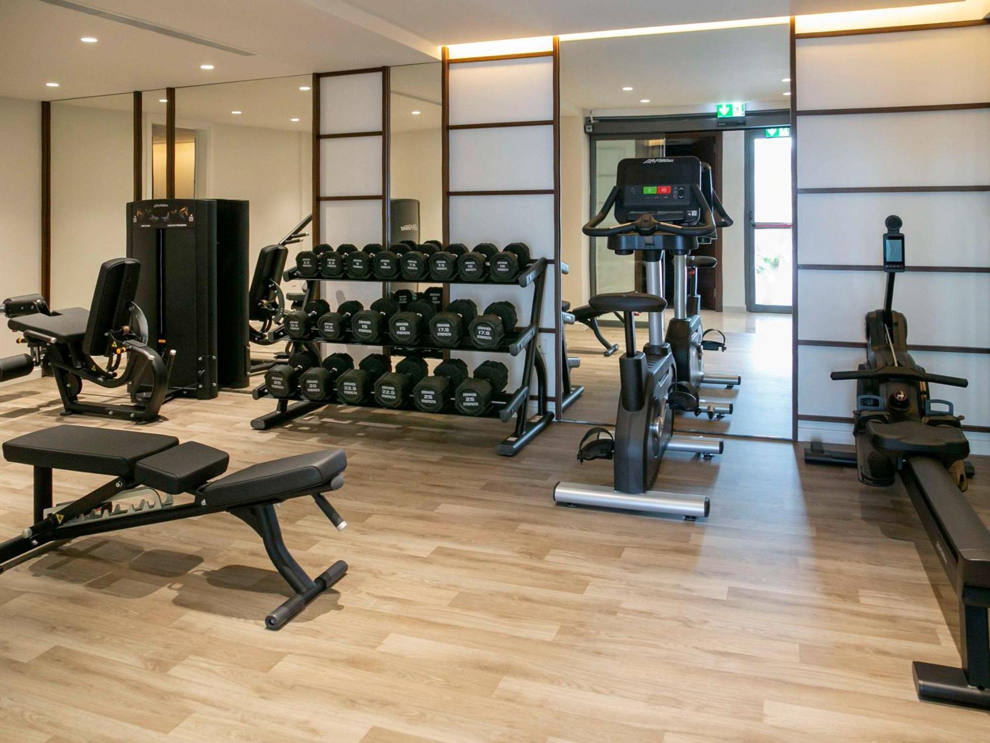 Mercure Larnaca Beach Resort Dış mekan fotoğraf