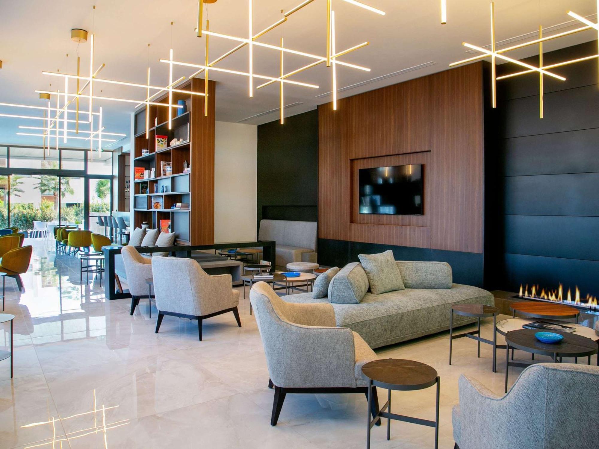 Mercure Larnaca Beach Resort Dış mekan fotoğraf