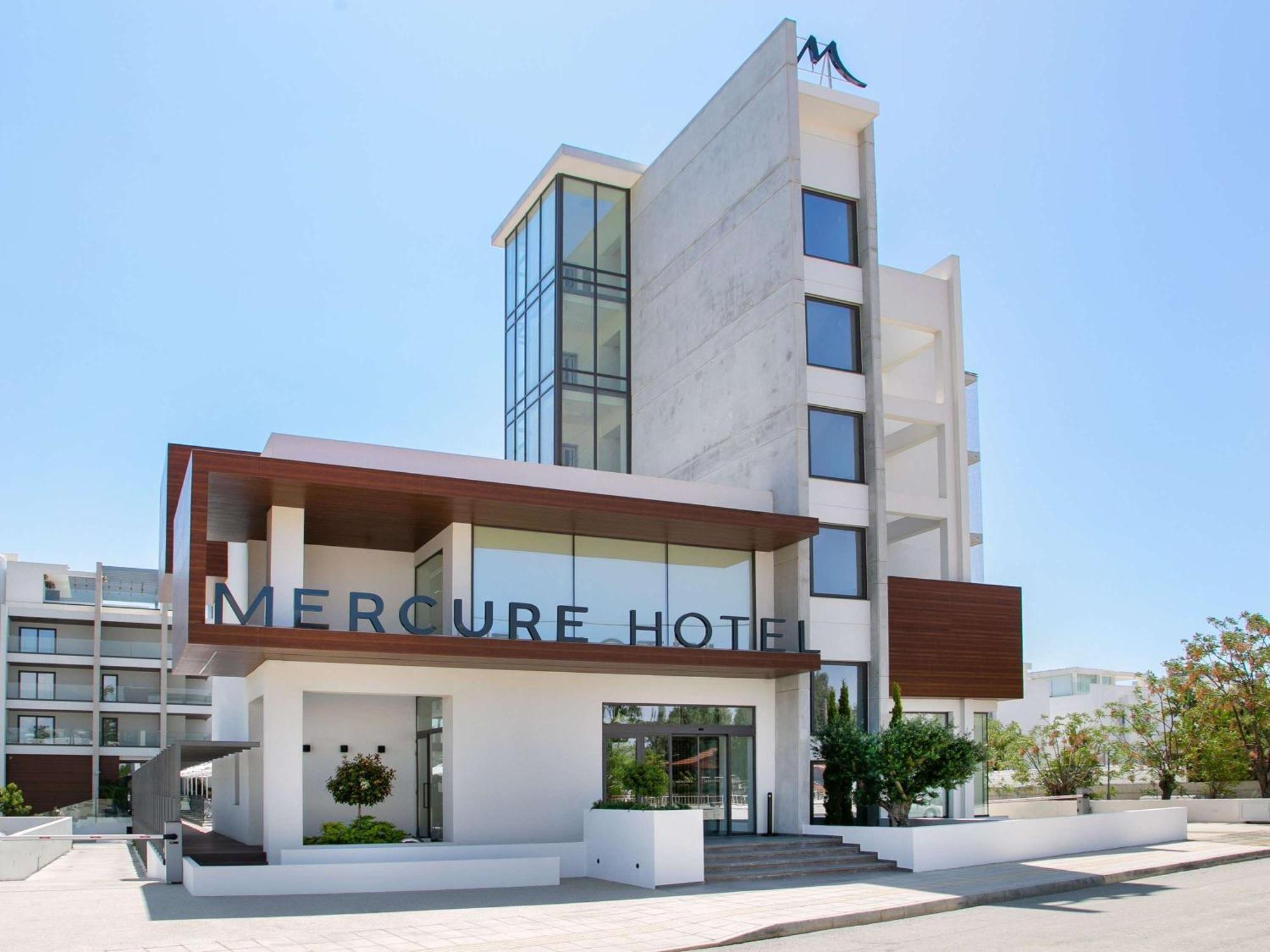 Mercure Larnaca Beach Resort Dış mekan fotoğraf