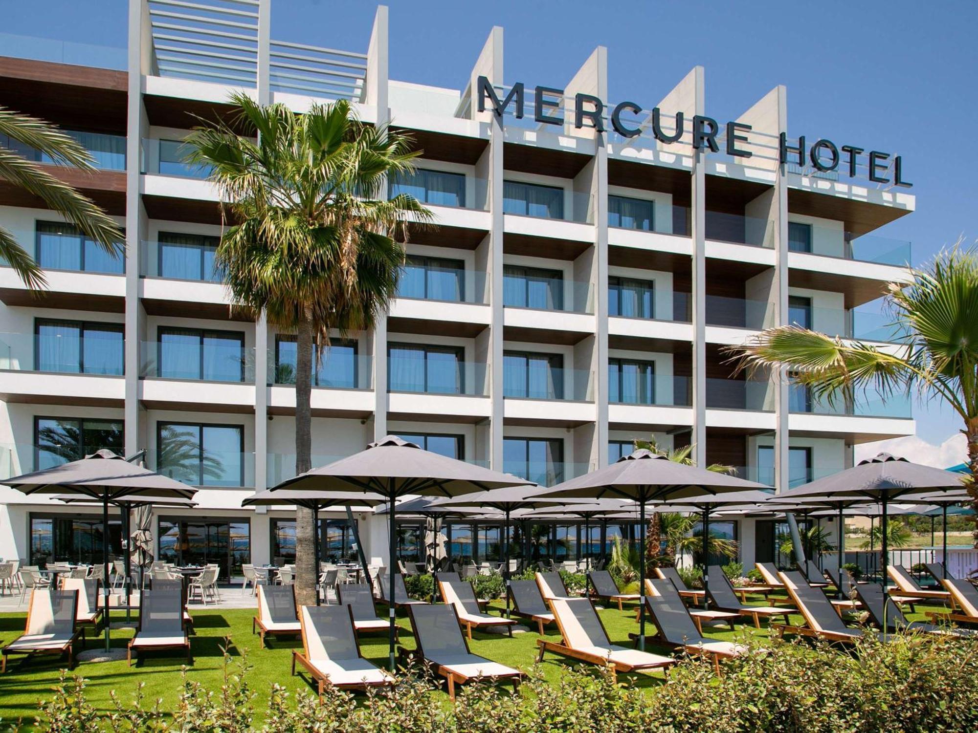 Mercure Larnaca Beach Resort Dış mekan fotoğraf